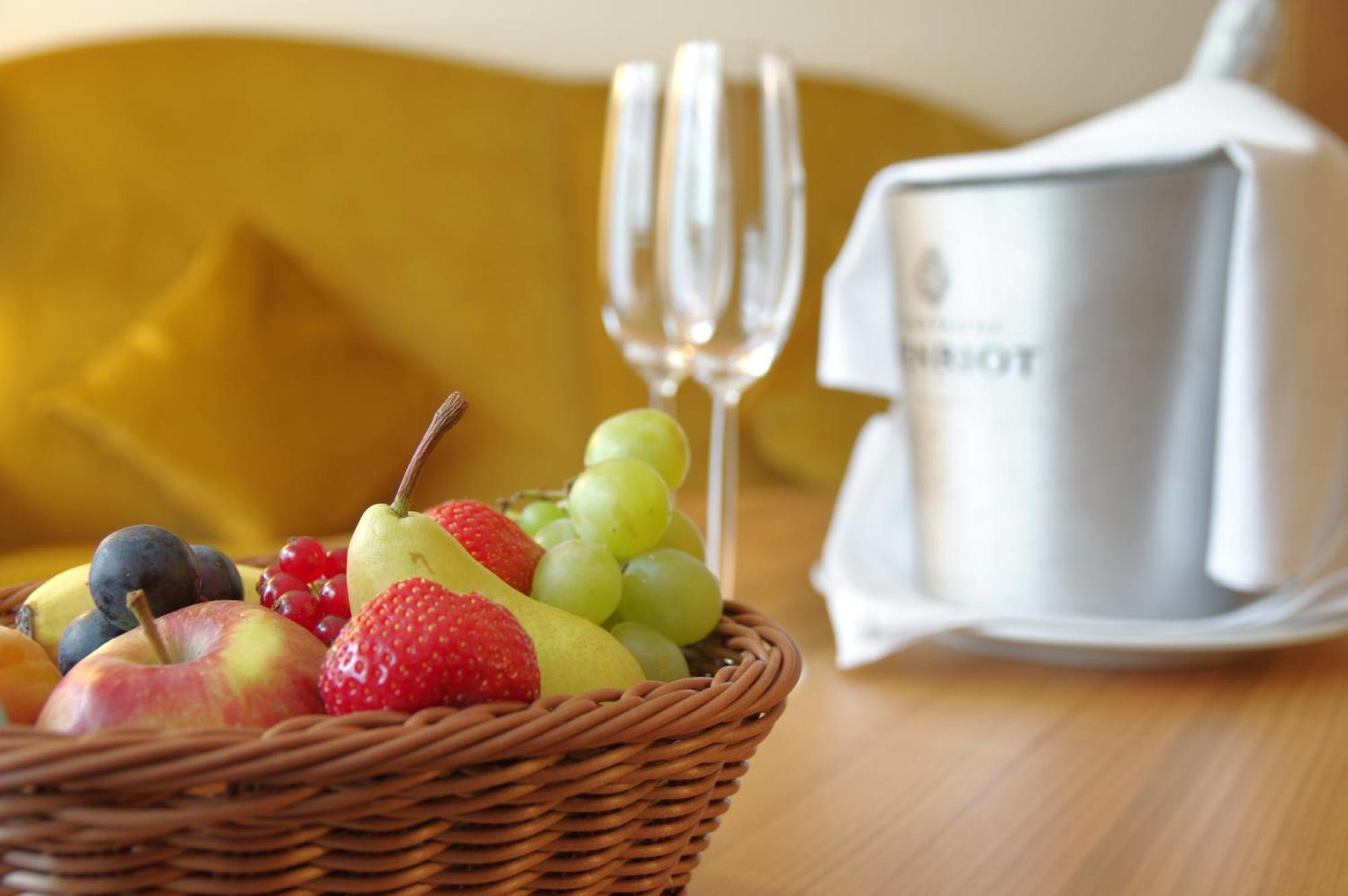 Hotel Sonnenhof 4*